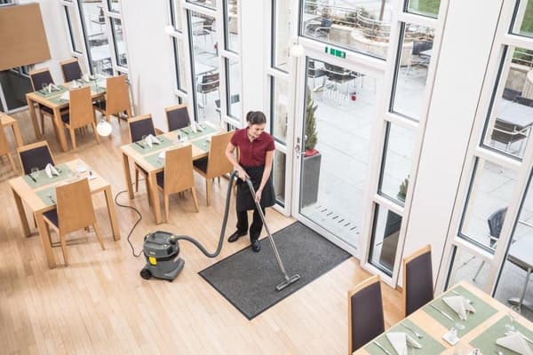 Kärcher Professional NT 22/1 Ap Te L Rakennuspölynimuri - 1300W - 22L