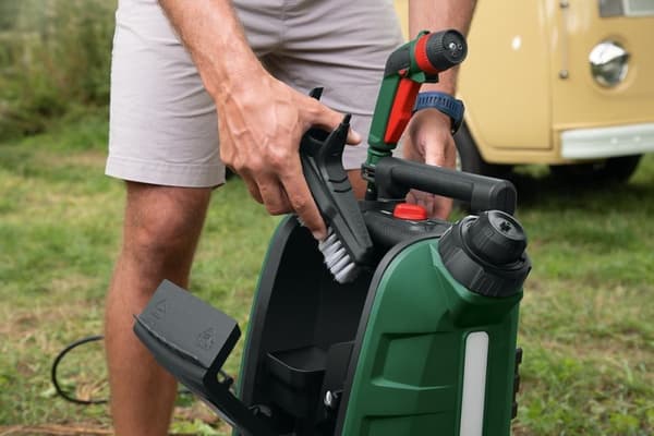 Bosch Fontus GEN II matkapuhelimen puhdistusaine - Ilman 18 V akkua ja laturia