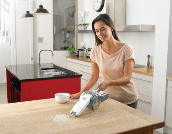 BLACK+DECKER PV1820L-QW - Dustbuster