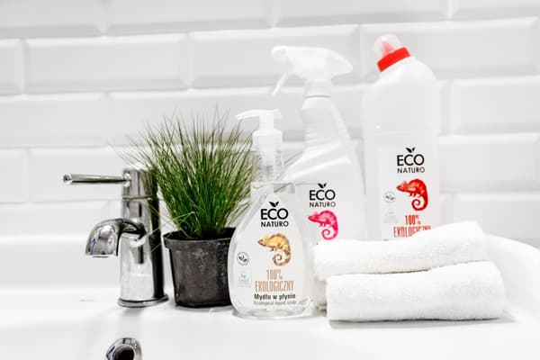 Økologisk væske til rengøring af sanitære faciliteter 750ml / EcoNaturo