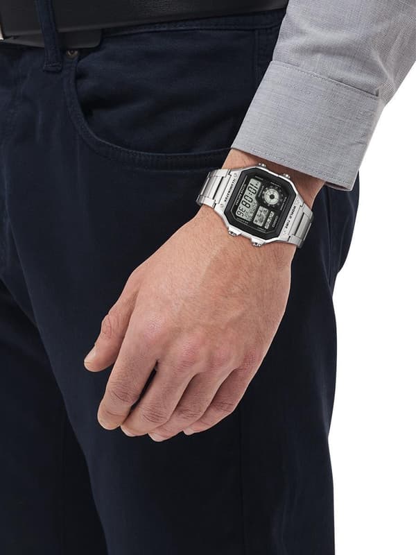 Casio Collection Herr AE-1200WHD-1AVEF Herrklocka - 42mm