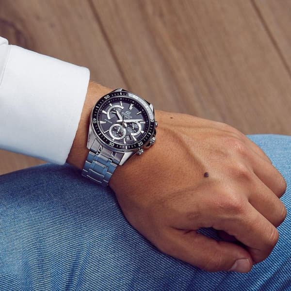 Casio Edifice EFR-552D-1AVUEF Herrklocka - 45 mm