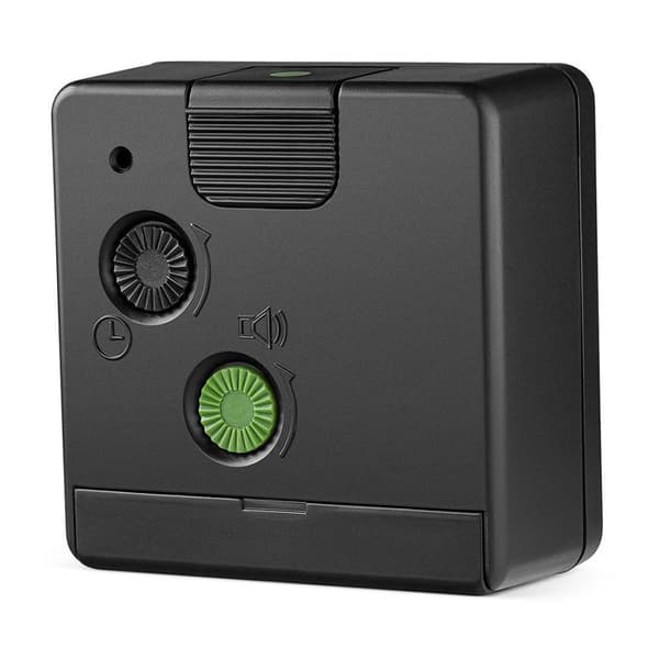 Braun BC02XBW Klassisk analogt kvarts rejsevækkeur i sort / hvid / Handy / Snooze-funktion og lysfunktion / Stille præcisionskvartsbevægelse (seneste
