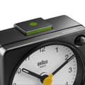 Miniatyrbillede 5 af 6: Braun BC02XBW Klassisk analogt kvarts rejsevækkeur i sort / hvid / Handy / Snooze-funktion og lysfunktion / Stille præcisionskvartsbevægelse (seneste