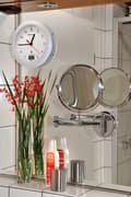 Miniatyrbillede 3 af 3: Bresser Badeværelsesur - MyTime Bath - Hvid - Med temperaturdisplay - Plast - Til indendørs - Vægur - Batteri - Rundt - Moderne