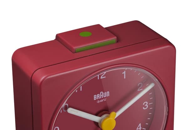 Braun BC 02 R kvarts väckarklocka röd (67081)