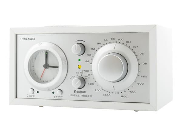 Tivoli Audio Kelloradio malli Three BT USB Valkoinen