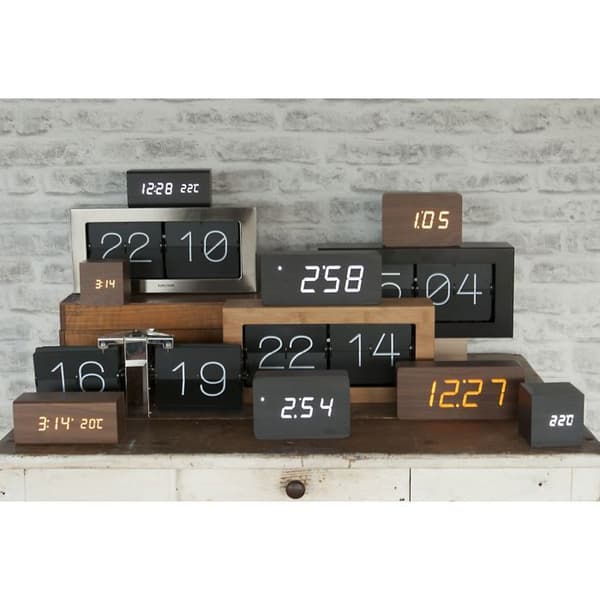 Svart Wood Block Väckarklocka 16 cm