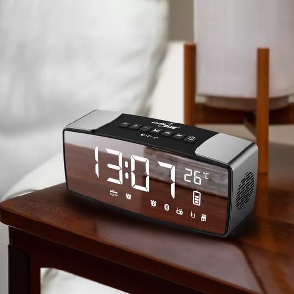 Bluetooth klockradio FM-högtalare extra ingång