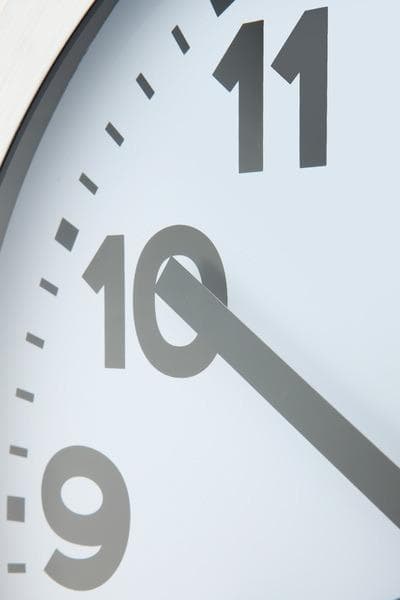 NeXtime NE-3998AR Wandklok Dia. 19 cm, Geborsteld aluminium, 'Station'