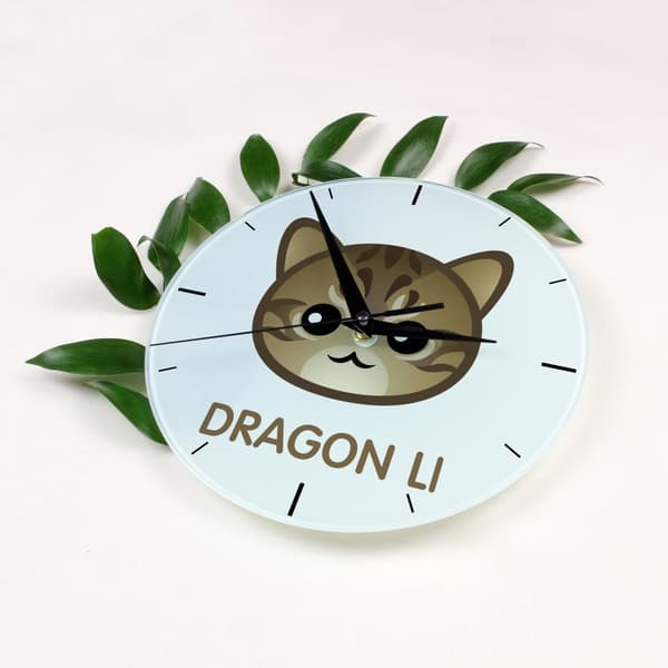 Li Hua - Li Dragon - MDF ur med Art-Dog mærke grafik og inskription