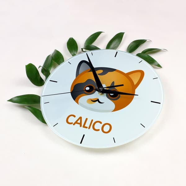 Caliko kat - MDF ur med Art-Dog mærke grafik og inskription