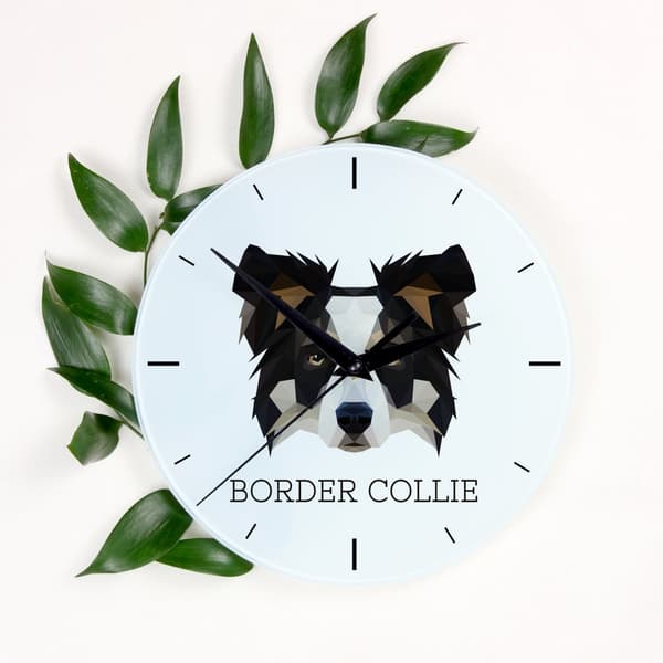 Bordercollie - geometrinen seinäkello, jossa on valokuva ja kirjoitus Art-Dog-brändiltä