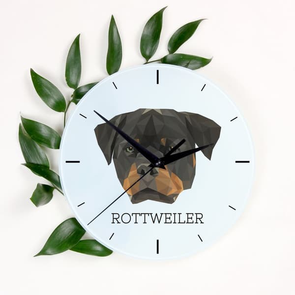Rottweiler - et geometrisk vægur med et foto og inskriptionen af Art-Dog-mærket