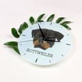 Miniatyrbillede 4 af 4: Rottweiler - et geometrisk vægur med et foto og inskriptionen af Art-Dog-mærket