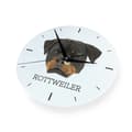 Miniatyrbillede 2 af 4: Rottweiler - et geometrisk vægur med et foto og inskriptionen af Art-Dog-mærket