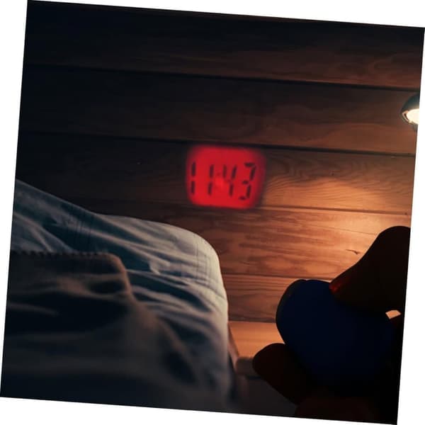 mini bærbart LED digitalt ur med projektionsfunktion, projektor ur i lommelygte form med hængende snor - blå
