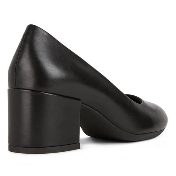 Geox Womens/Ladies D Eleana A Nappa Leather Court Shoes