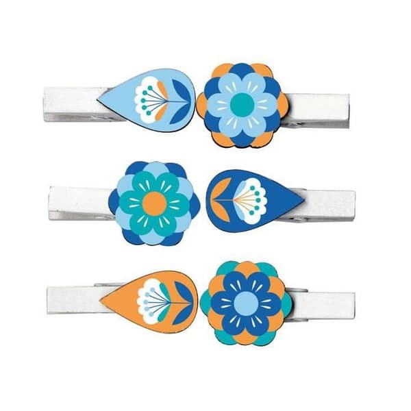 Mini klädnypor med blommotiv