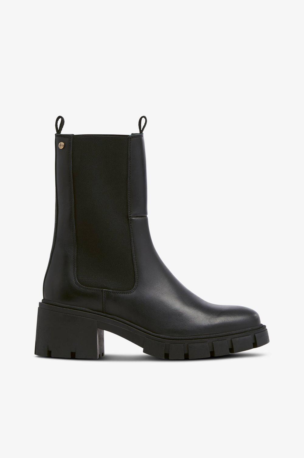 Boots Munic Elastic