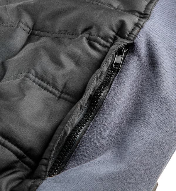 Strikket, isoleret sweatshirt med hætte, str. XL