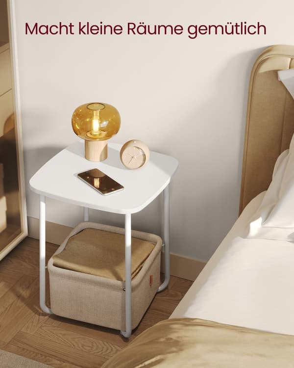 Firkantet sidebord med stofkurv