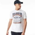 Pikkukuva 3 / 6: Miesten T-paita New Era - L