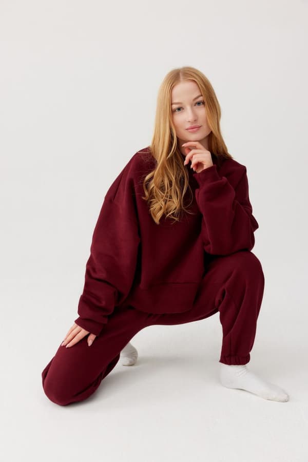 RUBI vinröda träningsbyxor RUBI vinröda träningsbyxor xs