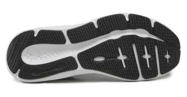 MIESTEN URHEILUKENGÄT UNDER ARMOUR CHARGED PURSUIT 3 TECH 3025424-002