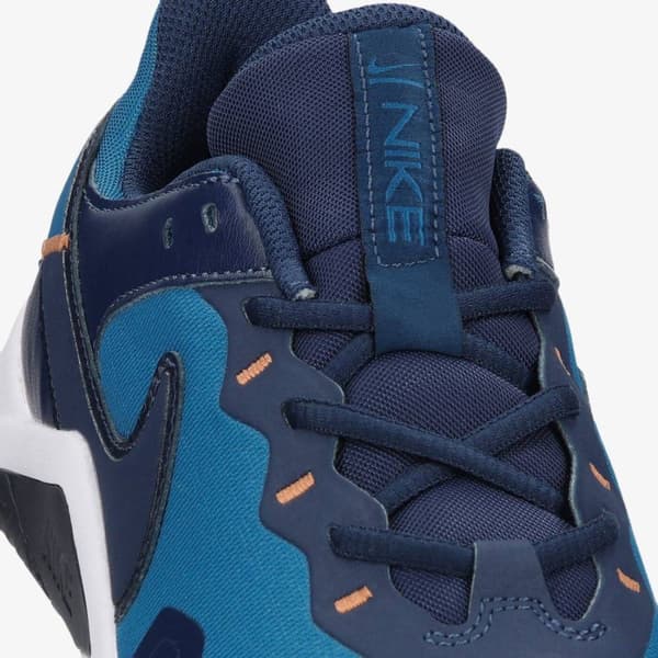 NIKE CQ9356-402 LEGEND ESSENTIAL 2 SKO