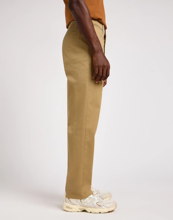 Lee RELAXED CHINO Clay Chetopa Twill LOOSE BROWN CHINO W32 L32