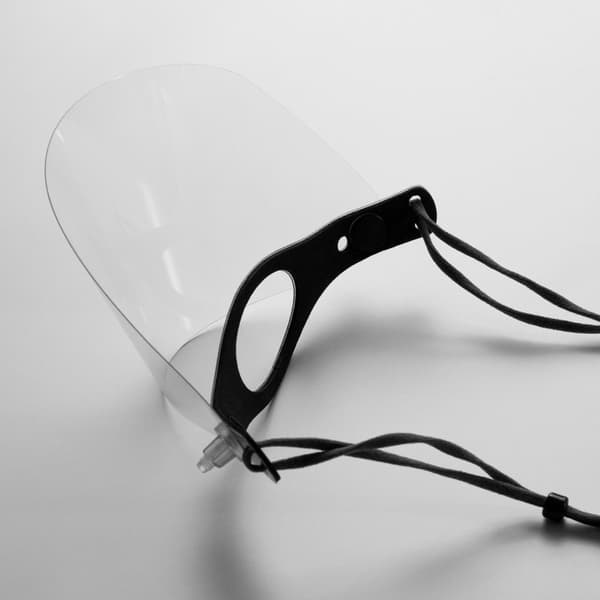 Halvt visir. Två MyScreen näs- och munmasker