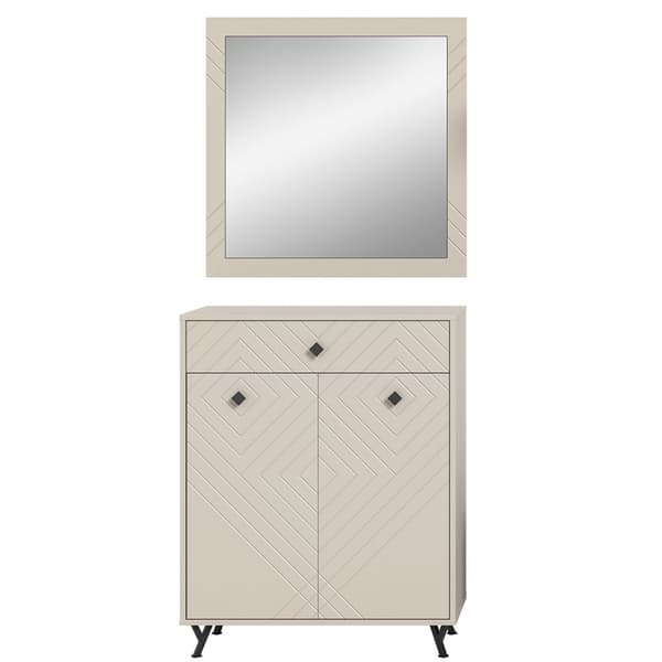 Notes garderobe oppstilling matt beige.