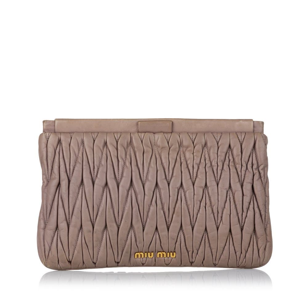Pre-owned Miu Miu Matelasse Leather Clutch Bag Brown