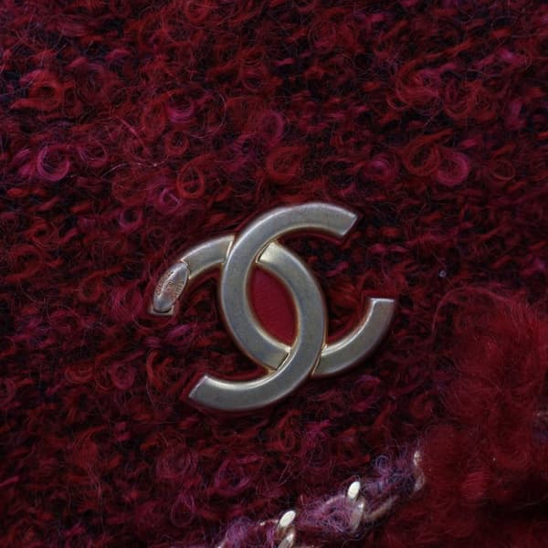 Pre-owned Chanel Tweed Fringe Paris Cosmopolite Clutch Red
