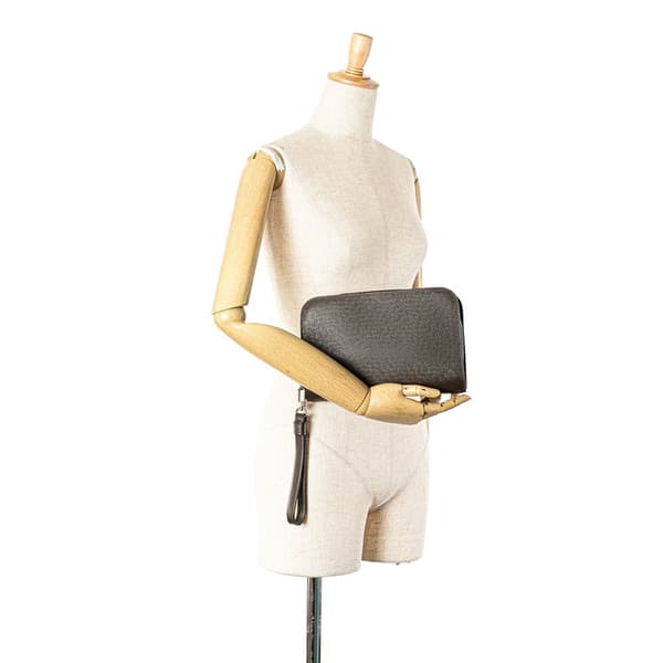 Pre-owned Louis Vuitton Taiga Pochette Baikal Brown
