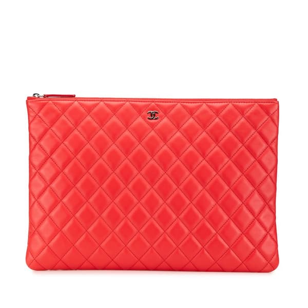 Pre-owned Chanel Large Quilted Lambskin O Case Clutch Red