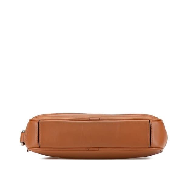 Pre-owned LOEWE Leather Puzzle Clutch Brown