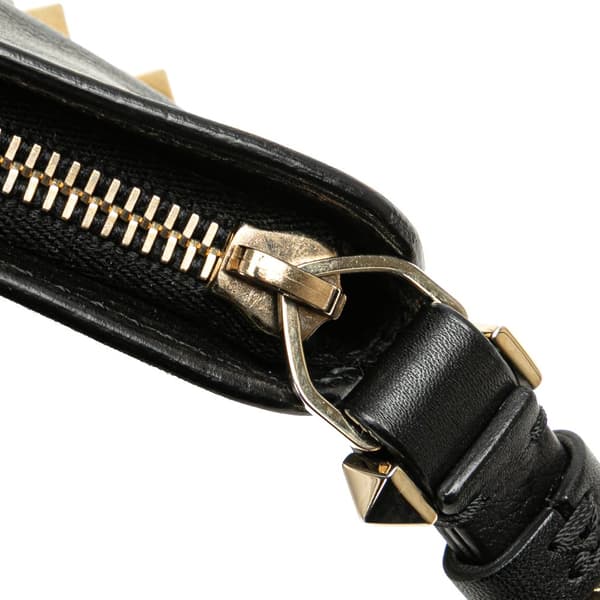 Pre-owned Valentino Leather Rockstud Wristlet Clutch Black