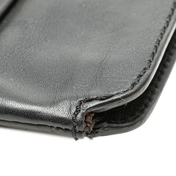 Pre-owned Valentino Leather Rockstud Wristlet Clutch Black