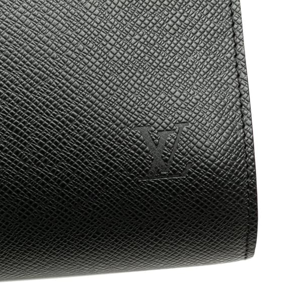 Pre-owned Louis Vuitton Taiga Baikal Black