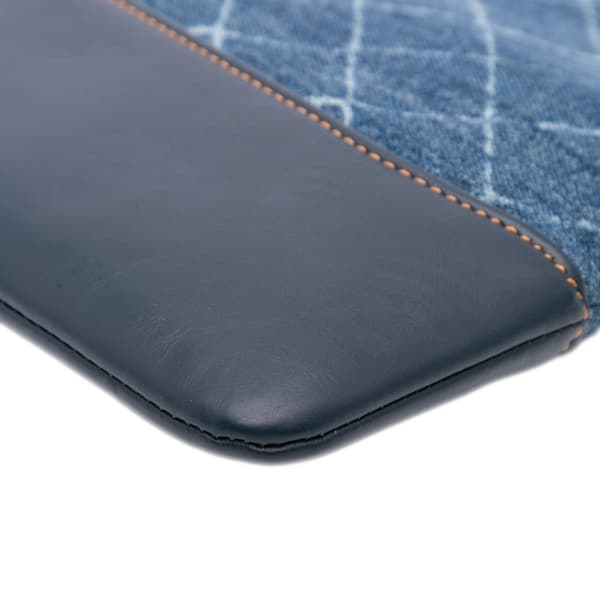 Pre-owned Chanel Large Denim Gabrielle O Case Clutch Blue