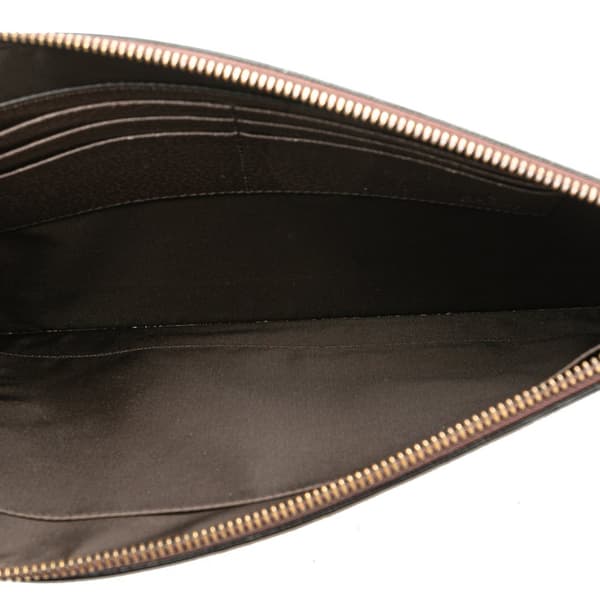 Pre-owned Gucci GG Supreme Chevron Clutch Brown