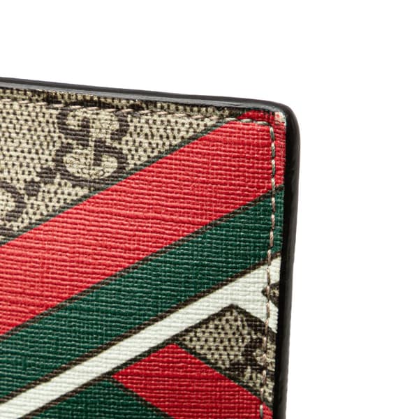 Pre-owned Gucci GG Supreme Chevron Clutch Brown