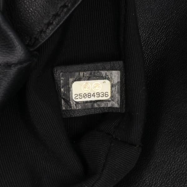 Pre-owned Chanel Quilted Lambskin Fold Up Again Clutch Black