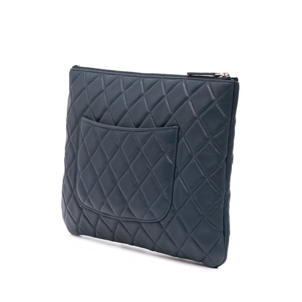 Pre-owned Chanel Medium Quilted Lambskin O Case Clutch Blue