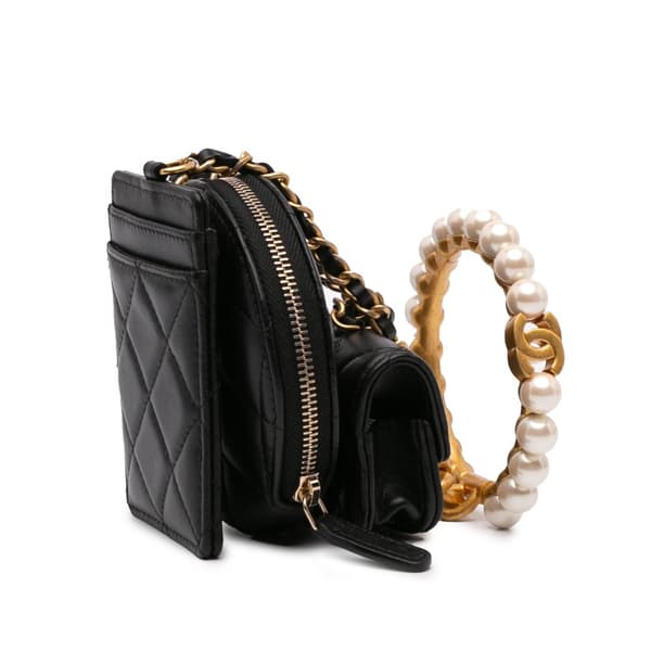Pre-owned Chanel Lambskin Pearl Crown CC Wristlet Multi Pouches Black