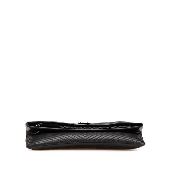 Pre-owned Chanel Chevron Calfskin Boy Fold Over Clutch Black
