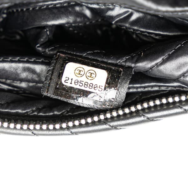 Pre-owned Chanel Chevron Calfskin Boy Fold Over Clutch Black