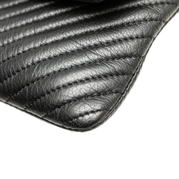 Pre-owned Chanel Chevron Calfskin Boy Fold Over Clutch Black
